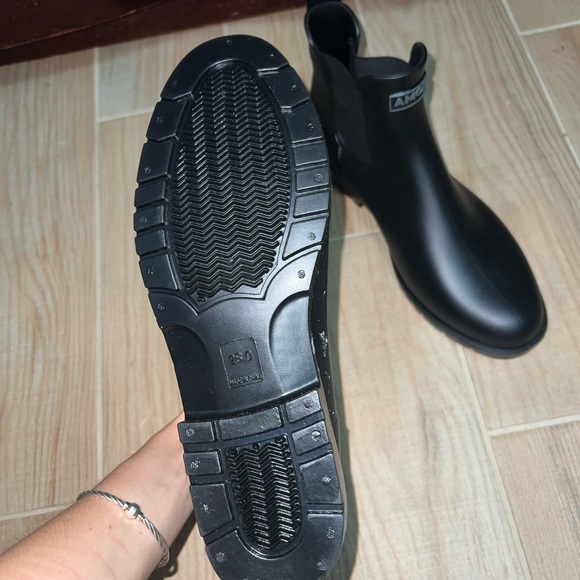 Amoji Unisex Ankle Chelsea Rain Short Rubber Boots - Picture 2 of 7